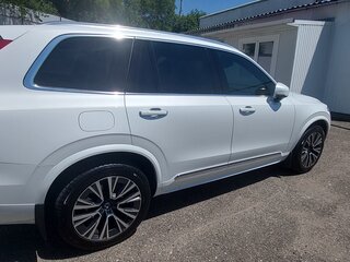 2021 Volvo XC90 B5 II Рестайлинг 1, белый, 7800000 рублей, вид 3