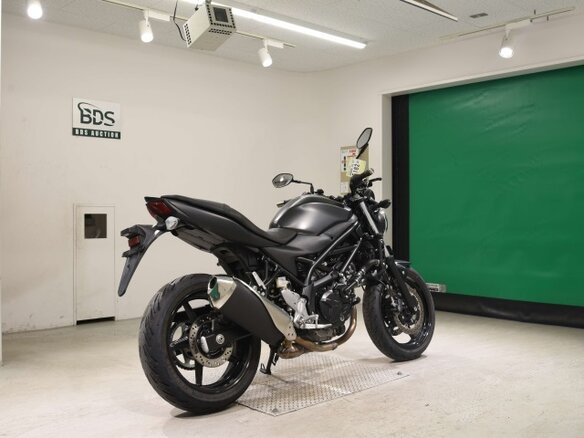 2016 Suzuki SV 650, серый, 555000 рублей - вид 12