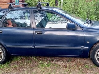 1998 Volvo V40 I, синий, 180000 рублей, вид 2