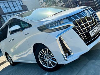 2021 Toyota Alphard III Рестайлинг, белый, 6000000 рублей, вид 1