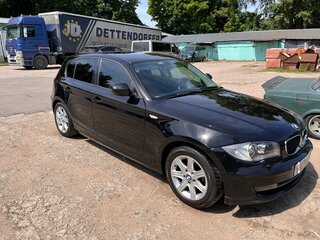 2011 BMW 1 серии 118i I (E81/E82/E87/E88) Рестайлинг, чёрный, 750000 рублей, вид 4