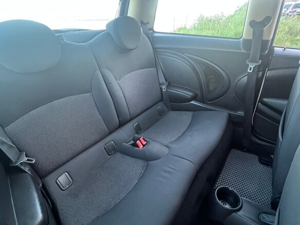 2011 Mini Hatch One II (R56) Рестайлинг, бежевый, 700000 рублей - вид 8