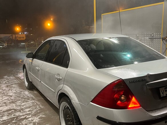 2001 Ford Mondeo III, серебристый - вид 2