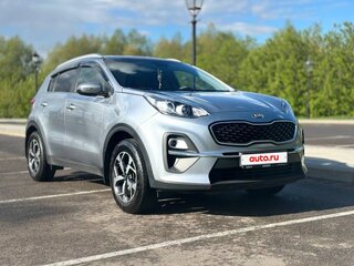 2021 Kia Sportage IV Рестайлинг, серый, 2400000 рублей, вид 4