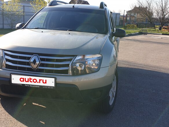 2015 Renault Duster I Рестайлинг, бежевый - вид 2