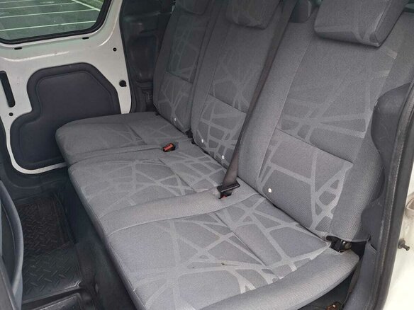 2012 Ford Tourneo Connect I Рестайлинг, белый, 790000 рублей - вид 19