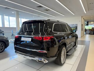 2021 Mercedes-Benz Maybach GLS 600 I, чёрный, 15200000 рублей, вид 4