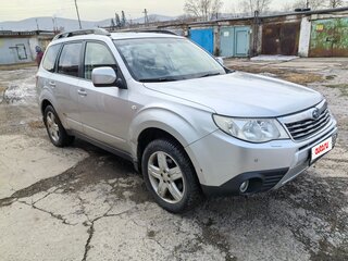 2010 Subaru Forester III, серебристый, 1000000 рублей, вид 3