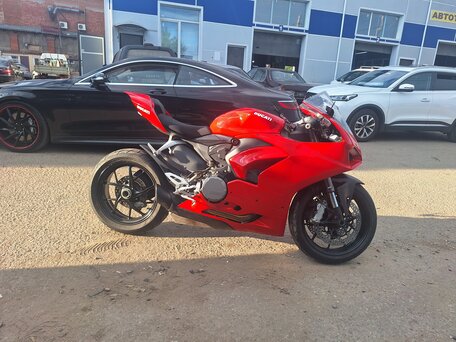 2020 Ducati Panigale V2, красный, 1250000 рублей, вид 5