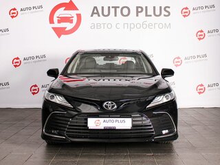 2022 Toyota Camry VIII (XV70) Рестайлинг, чёрный, 3099000 рублей, вид 3