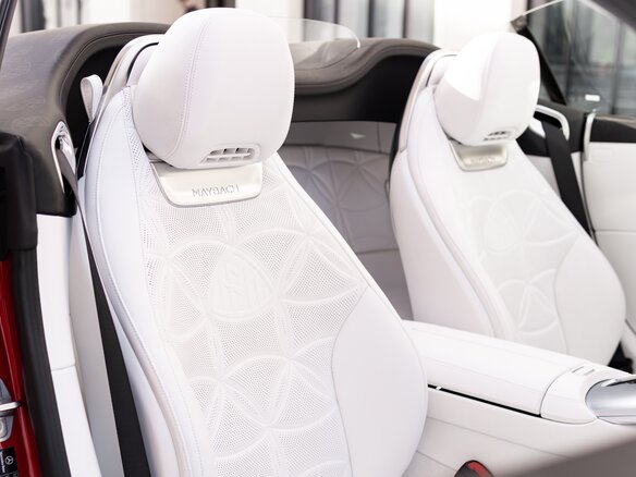 2026 Mercedes-Benz Maybach SL SL 680, пурпурный, 33990000 рублей - вид 39