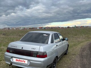 2004 Lada (ВАЗ) 2110, серебристый, 75000 рублей, вид 1
