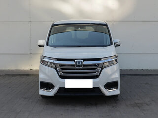 2017 Honda Stepwgn Spada V Рестайлинг, белый, 2200000 рублей, вид 1
