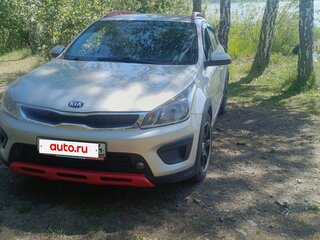 2018 Kia Rio X-Line IV, бежевый, 1200000 рублей, вид 3
