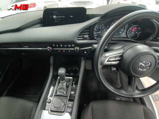 2022 Mazda 3 IV (BP), белый, 1545000 рублей, вид 3