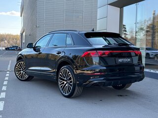 2025 Audi Q8 55 TFSI I (4M) Рестайлинг, чёрный, 15950000 рублей, вид 3
