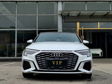 2023 Audi A3 Sportback 35 TFSI IV (8Y), белый, 2200000 рублей, вид 2