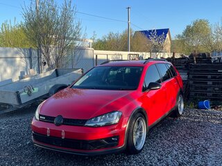 2015 Volkswagen Golf Alltrack VII, красный, 1750000 рублей, вид 1