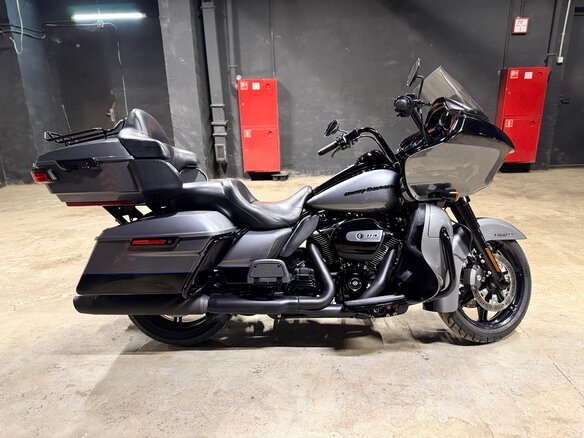2021 Harley-Davidson Road Glide, чёрный, 1910000 рублей - вид 2