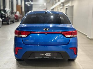 2019 Kia Rio IV, синий, 1046300 рублей, вид 5