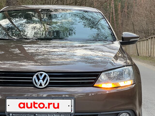 2013 Volkswagen Jetta VI, коричневый, 1050000 рублей, вид 3