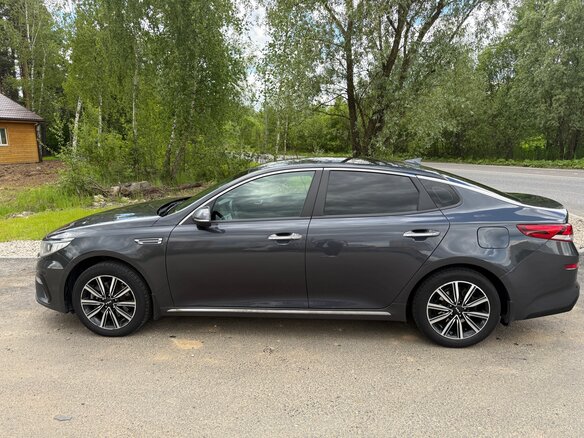 2019 Kia Optima IV Рестайлинг, серый, 1600000 рублей - вид 7