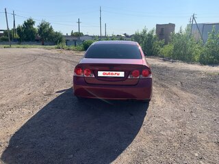 2007 Honda Civic VIII, красный, 700000 рублей, вид 4