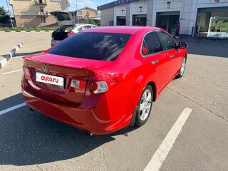 2008 Honda Accord VIII, красный, 1000000 рублей, вид 3