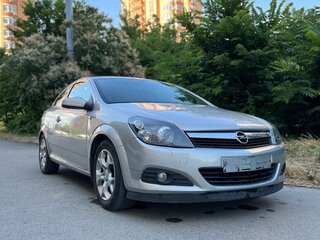 2006 Opel Astra GTC H Рестайлинг, серебристый, 530000 рублей, вид 2