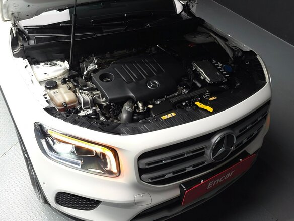 2021 Mercedes-Benz GLB 200 d I (X247), белый, 2890002 рублей - вид 9