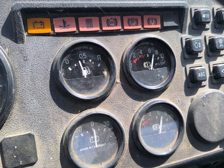 2011 ГАЗ 2784, белый, 560000 рублей, вид 5