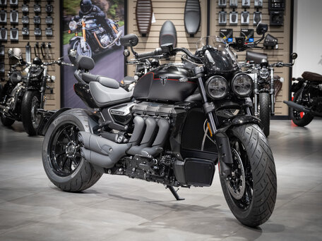 2026 Triumph Rocket 3, чёрный, 3990000 рублей, вид 1