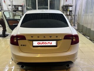 2012 Volvo S60 II, белый, 850000 рублей, вид 2