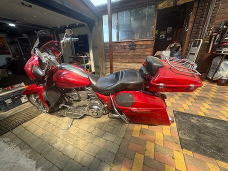 2016 Harley-Davidson CVO Street Glide, красный, 1250000 рублей, вид 4