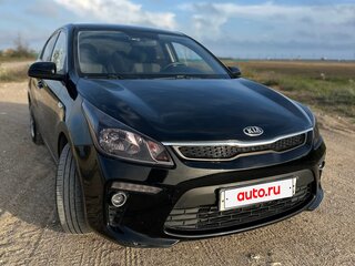 2019 Kia Rio IV, чёрный, 1299000 рублей, вид 3