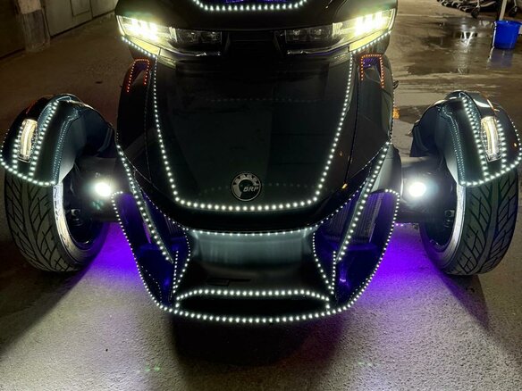 2020 BRP Can-Am Spyder, серый, 3700000 рублей - вид 32