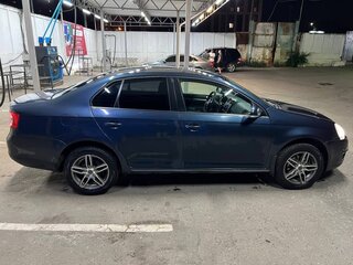 2010 Volkswagen Jetta V, серый, 459999 рублей, вид 5