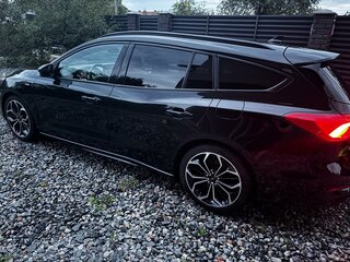 2020 Ford Focus IV, чёрный, 1500000 рублей, вид 5