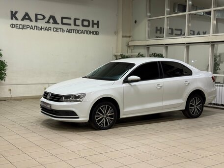 Volkswagen Jetta VI Рестайлинг