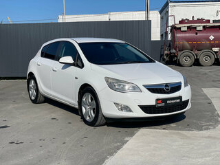2011 Opel Astra J, белый, 649000 рублей, вид 3