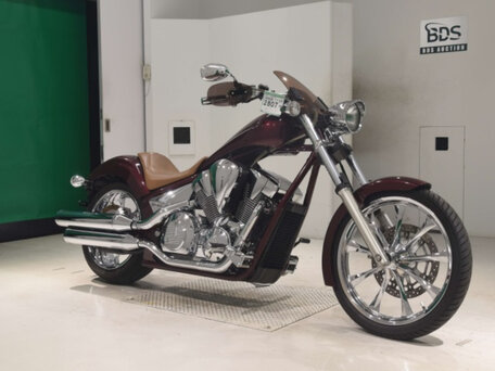 2010 Honda VT 1300CX Fury, пурпурный, 510000 рублей, вид 2