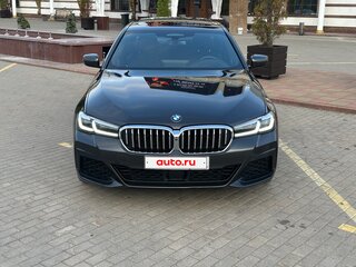 2021 BMW 5 серии 540i VII (G30/G31/G38) Рестайлинг, серый, 5790000 рублей, вид 2