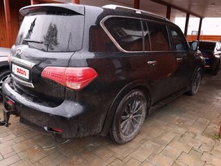2014 Infiniti QX80 I, чёрный, 2000000 рублей, вид 5