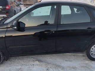 2024 Lada (ВАЗ) Granta I Рестайлинг, чёрный, 1000000 рублей, вид 4