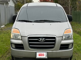 2005 Hyundai H-1 I Рестайлинг, серебристый, 850000 рублей, вид 4