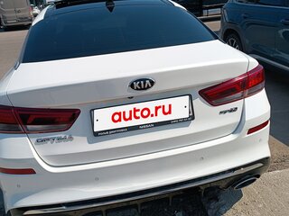 2018 Kia Optima IV Рестайлинг, белый, 1980000 рублей, вид 4
