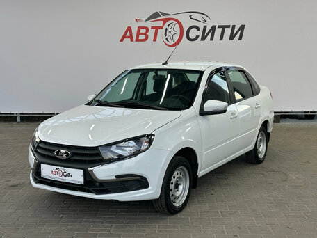 2026 Lada (ВАЗ) Granta I Рестайлинг, белый, 980000 рублей, вид 2