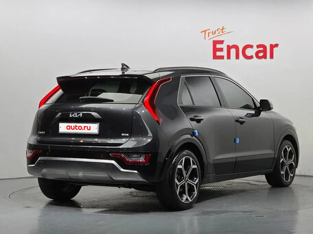 2022 Kia Niro II, чёрный, 2150000 рублей, вид 3