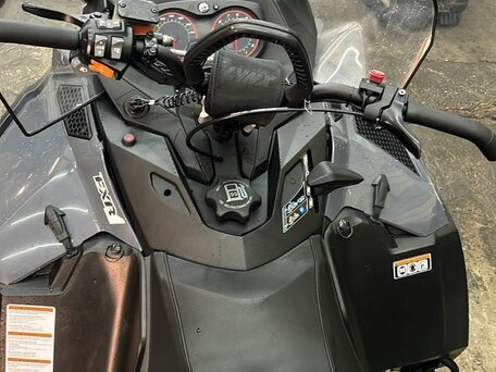 2014 BRP Lynx 69 Yeti Army, серый, 1350000 рублей, вид 5