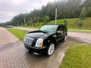 2011 Cadillac Escalade III, чёрный, 2400000 рублей, вид 2